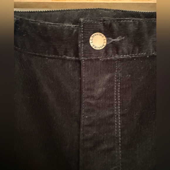 L.L. Bean Women's Favorite Fit Corduroy Pants Black Size 12 M/T Straight Leg - Picture 4 of 12